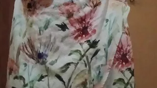 Sri lankan girl undressing show her body