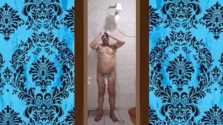 O Meu Banho Gostoso Com o Pau Duro 010