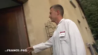 Blondes Flittchen vom Installateur anal gefickt