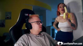 Distracting his gaming with a good blowjob