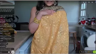 Indisches Webcam Girl strippt