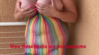 Mrs Mature Feet Posing on the balcony