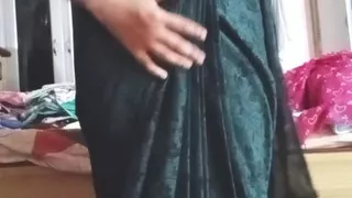 Indian Gay Crossdresser Gaurisissy Looking Hot in Black Saree