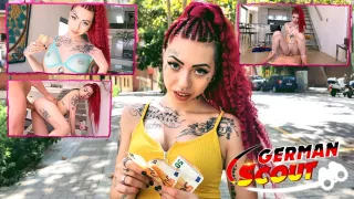 Rothaariges Tattoogirl Pantera Roja bläst und reitet beim deutschen Casting