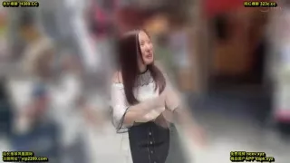 04411,Beautiful woman's lewd appearance