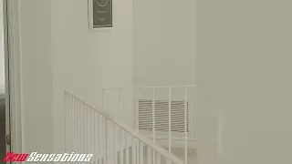 Interracial Sex mit brünettem Girl und Stiefbruder