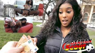 Asia Rae das deutsche Mischlingsgirl fickt für Geld den Agenten