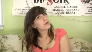 Meet flexible natural Nixi - WeAreHairy