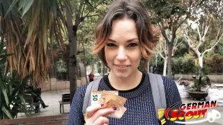 Tätowierte Silvia Ruby lässt sich für Geld vom deutschen Agenten bumsen