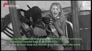 Die unterwürfige Fotze lässt sich hart rannehmen