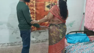 Mathvan, Who Lives in the Same House, Saw the House Owner's Wife Wearing Panties and Wants to Taste Her