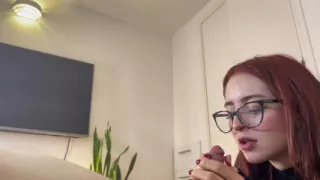 19 years old redhead suck my cock and swallow my cum