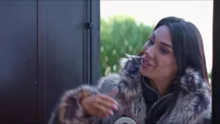 Freya Ferrari: The Influencer Gets Fucked in the Ass on a TableLive