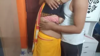 Indian Cute Bhabhi Having Romance