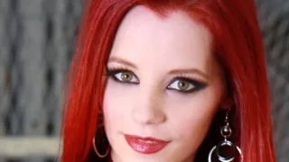 464 Ariel Latex Posing