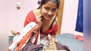Hot desi bhabhi wants to satisfy her devar after his break up