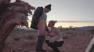 Sunset Blowjob and Huge Cumshot