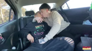 Head Road Sucking Twink Sucked Dry!