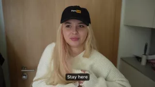 Fucked the Hot Courier Girl and Took the Package for Free