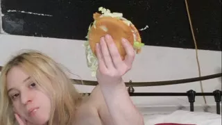 Eating Burger Naked Lol