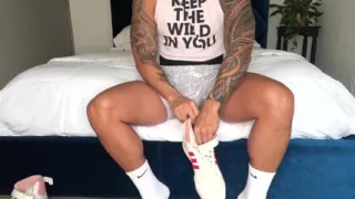 I Love Pink, Watch Me Getting to the Edge on My Next Video