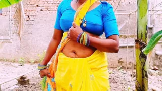 Villege Forming Saree Big Boobs Maid and Land Owner Dirty Fucking in Pump Shed. Telugu Dirty Talks.
