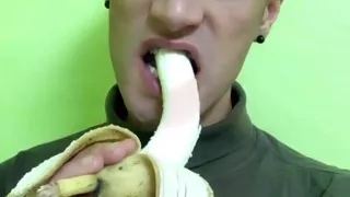 Eating Food Fetish - Chewing Banana with Crunchy Sound