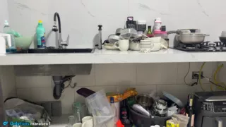 Mature Stepmom Of Grnan Ass Very Horny In The Kitchen