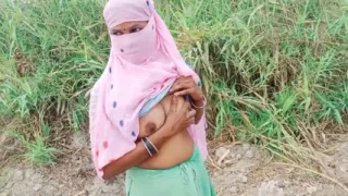 devar ne bhabhi ko khet me chudai kiya