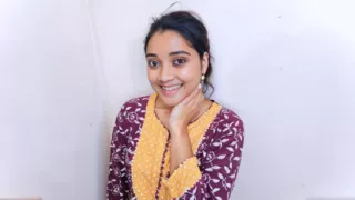 My hot beautiful Bhabhi offer me to have sex with her bcz my big brother can't satisfy her on bed