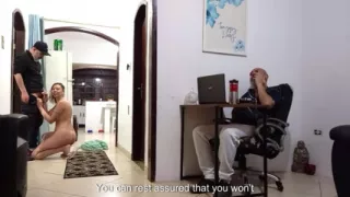 While the Husband Is at Work, the Wife Receives the Delivery Man.