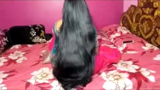 Today I am wearing a red saree. I want to fuck my pussy