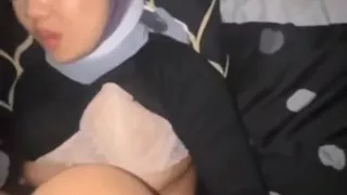 My little hijab cum in pussy