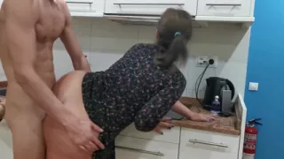 He Doesn't Have the Cash to Pay for the Order and They Fuck