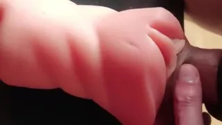 I'm horny and I fuck a fake pussy without making a sound!