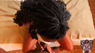 I Have a Perfect Ass and Breasts, and I Love Sucking My Lover's Cock