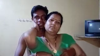 Old Desi Aunty Sex Young Boy Full hard sex