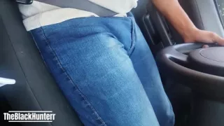 Security Guard Orders Uber and Pays with Blowjob Video 1