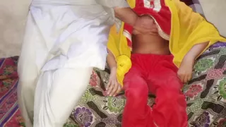 Desi Maal Ko Ghar Pe Bulakar Choda Doggystyle men