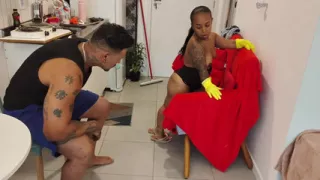 Dwarf on a Giant's Butt - BBC