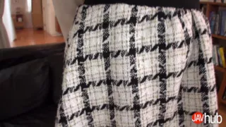 JAVHUB Aya Kisaki gets started while in the car