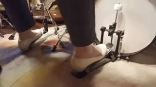 I Relax I My Drums Set