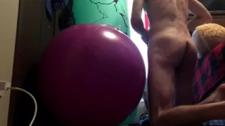 Humping my Shosu Medium SPH beach ball