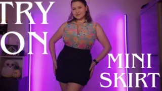 Office Mini Skirt Try-on Curvy Fit Check