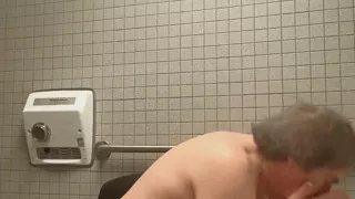 American Nudist: Using a Public Toilet to Freshen up