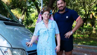 Chubby Mature Gets Ass Destroyed in My Driving Bus