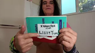 Lizzy Yum 2022