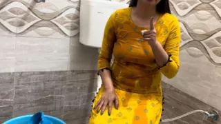 Indian Step Mom Pissing in Washroom Step Son Very Naughty Desi Indian Fucking in Hindi Audio
