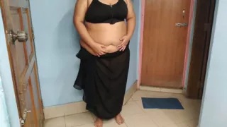 The Maid Sexually Excited and Shaking Her Big Ass, Suddenly Saw the Owner's Stepson and Fucked Her - Amateur