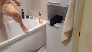 Looking for My Teen Step Sister and Jerking off